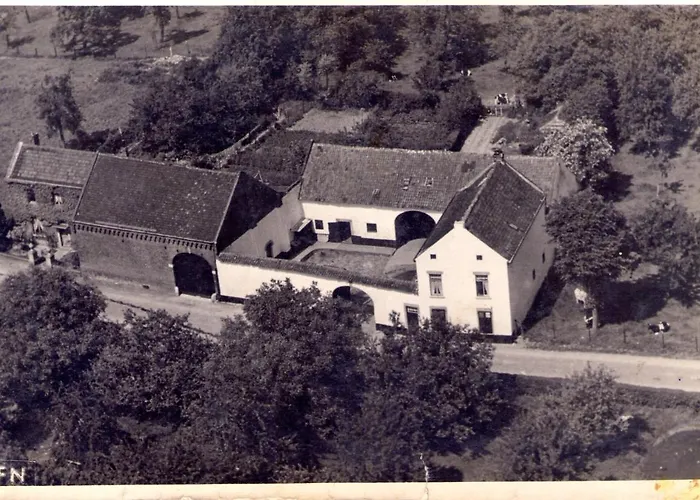 Апартаменты La Vache Contente *